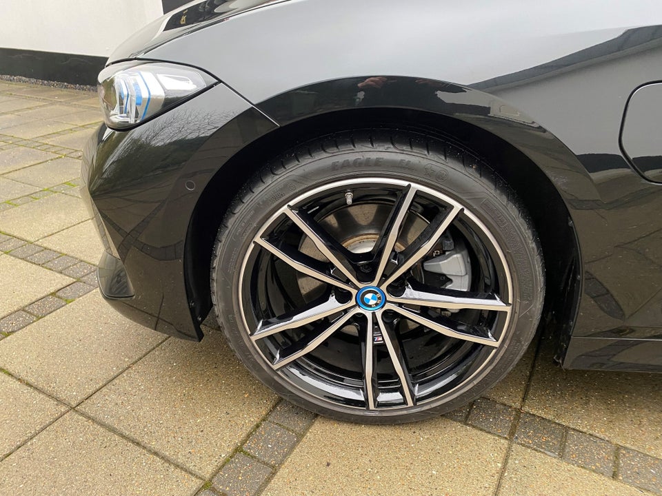 BMW 330e 2,0 M-Sport+ aut. 4d