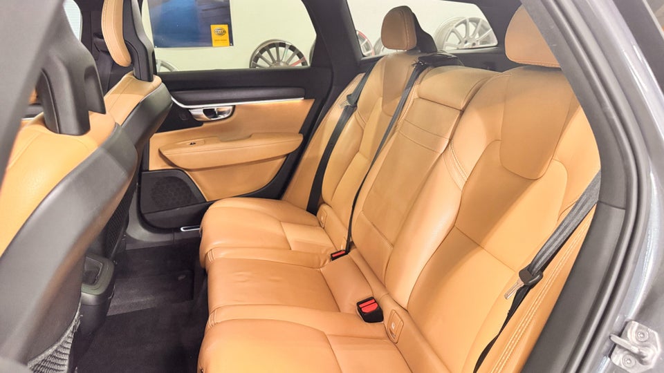 Volvo V90 CC 2,0 D5 235 Pro aut. AWD 5d