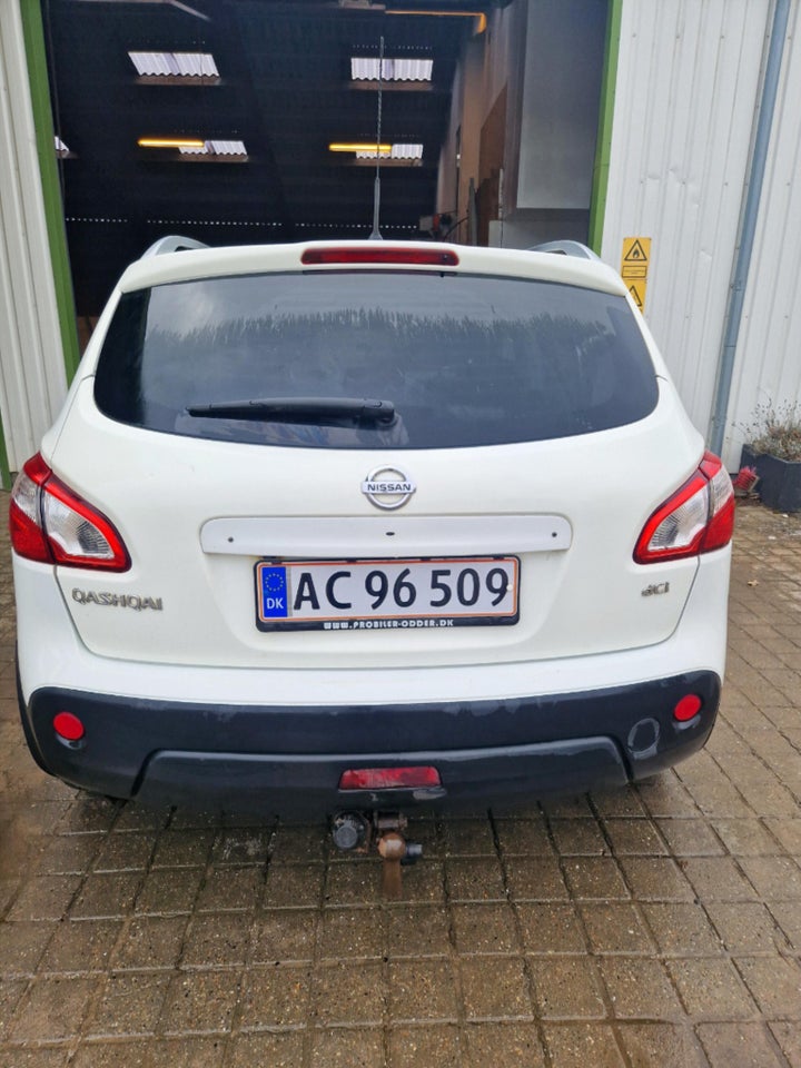 Nissan Qashqai 2,0 dCi Tekna aut. 4WD 5d