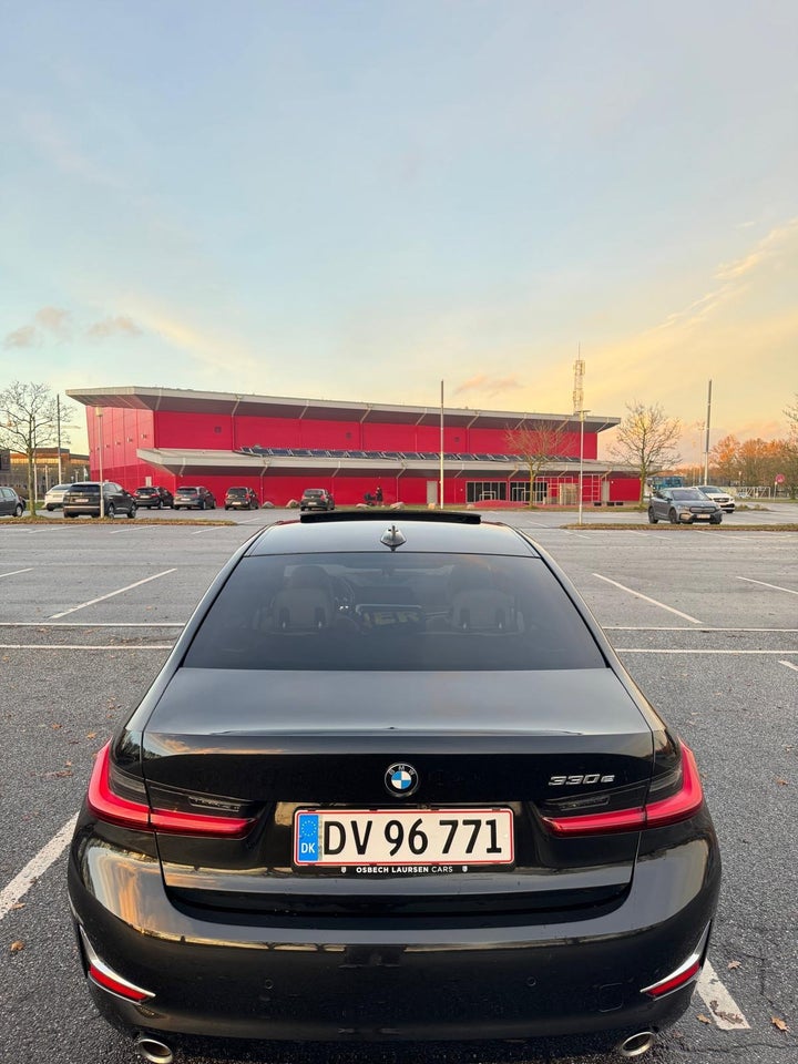 BMW 330e 2,0 Luxury Line aut. 4d