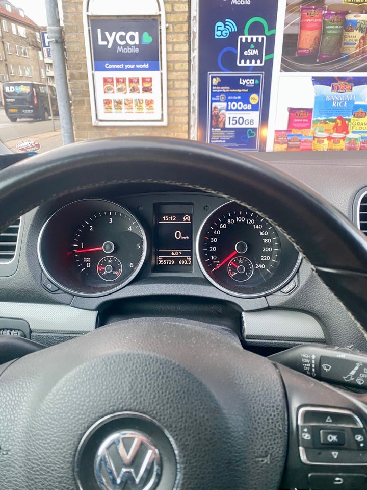 VW Golf VI 1,6 TDi 105 Match Variant BMT 5d