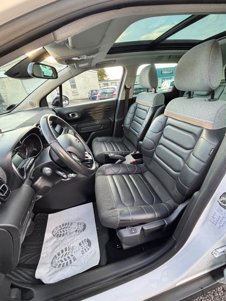Citroën C3 Aircross 1,2 PureTech 130 Shine Sport EAT6 5d