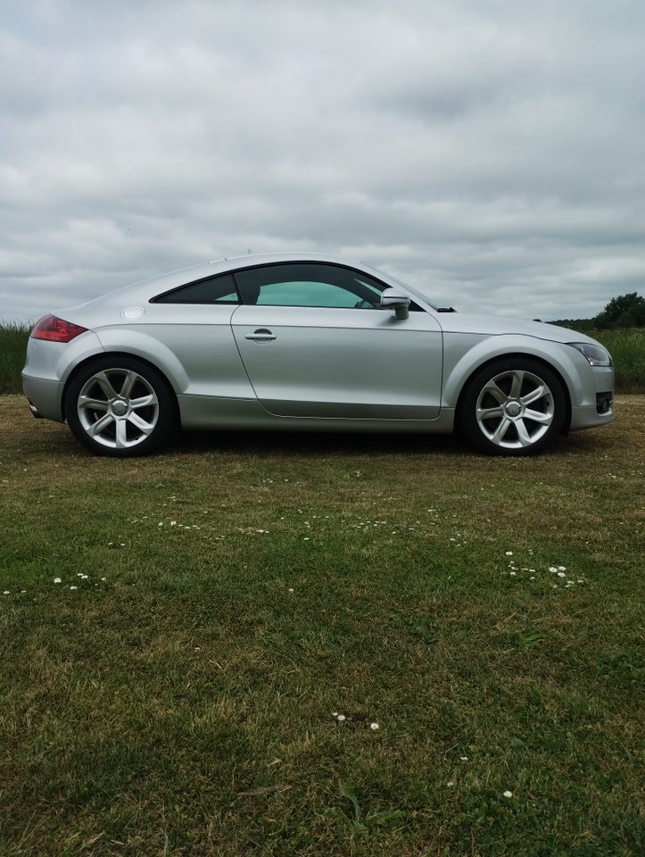 Audi TT 3,2 V6 Coupé quattro S-tr. 2d