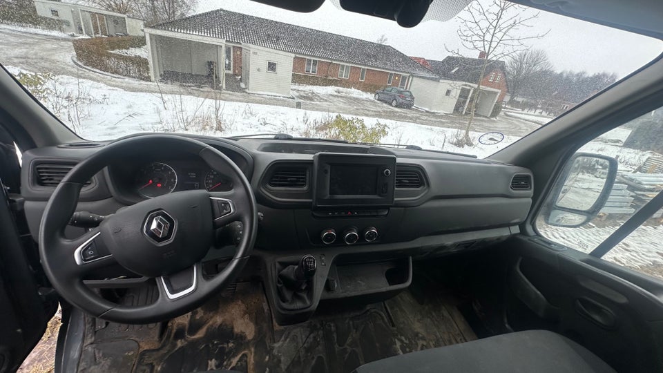 Renault Master IV T35 2,3 dCi 150 L2H2 Kassevogn