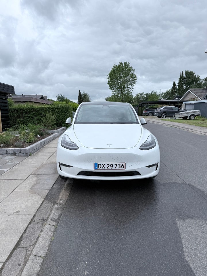 Tesla Model Y Long Range AWD 5d