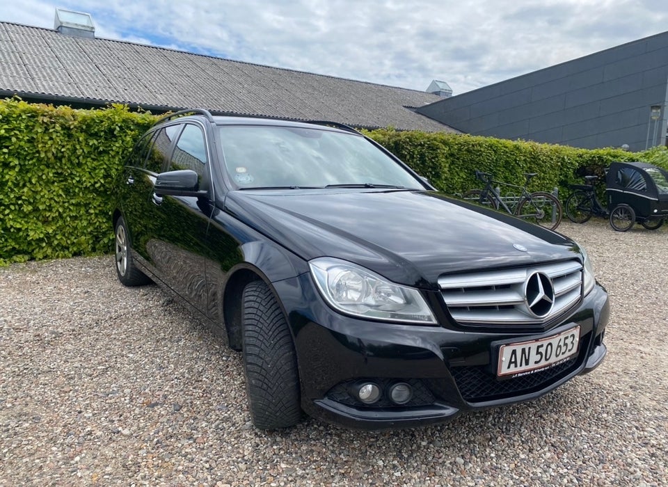 Mercedes C180 2,2 CDi stc. BE 5d