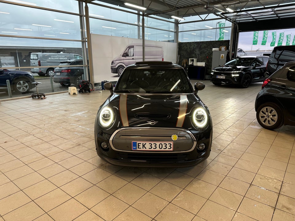 MINI Cooper SE Maximise 3d
