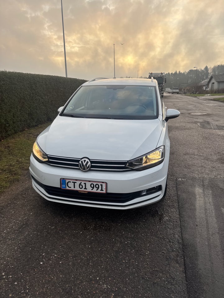 VW Touran 2,0 TDi 190 Highline DSG 7prs 5d