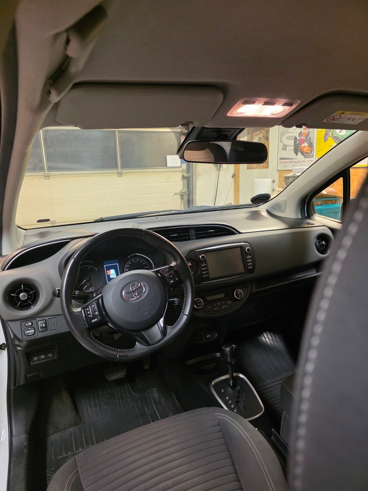 Toyota Yaris 1,5 Hybrid H2 e-CVT 5d