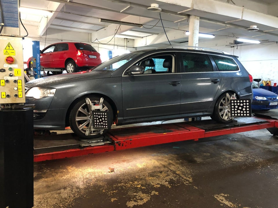 VW Passat 2,0 TDi 170 R-line Variant DSG 4Motion 5d