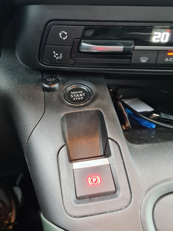 Citroën Berlingo 1,2 PureTech 130 Shine EAT8 5d