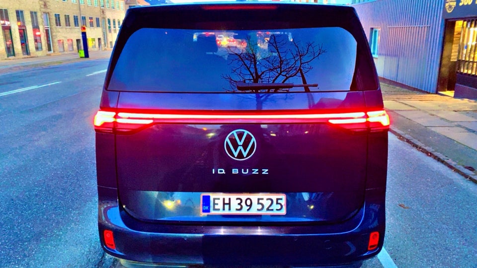 VW ID.Buzz 77 Style SWB 5d