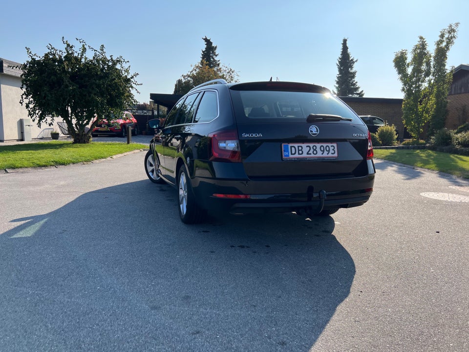 Skoda Octavia 1,5 TSi 150 VM Edition DSG 5d