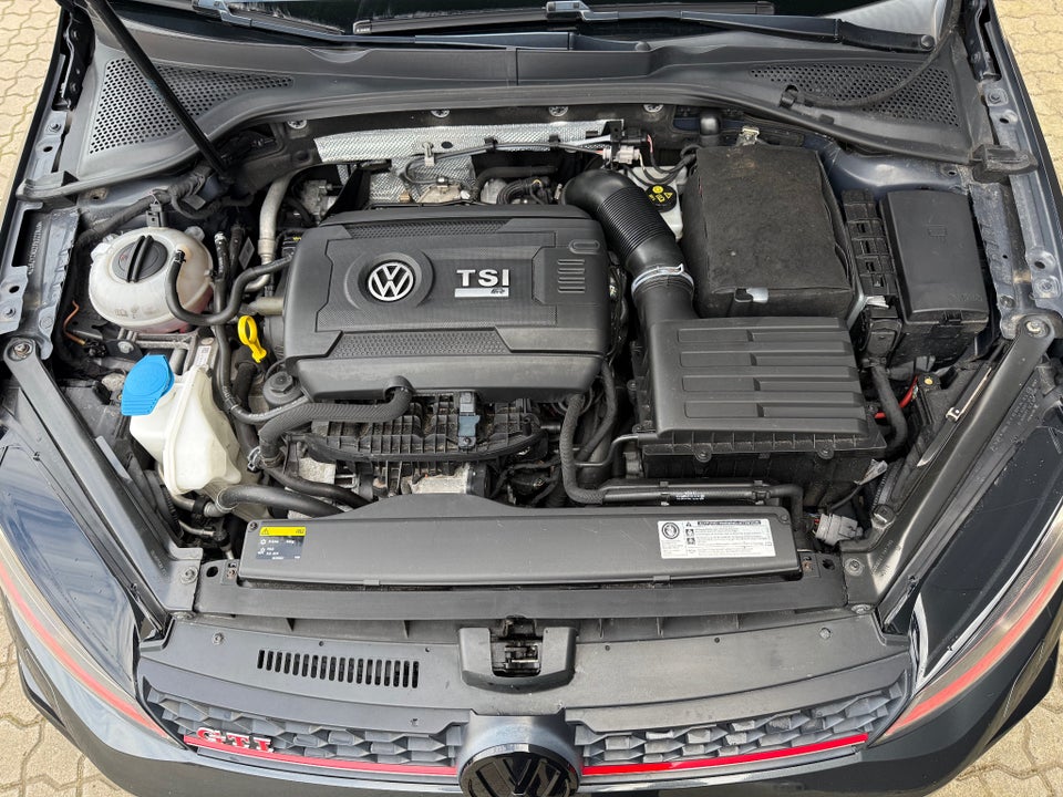 VW Golf VII 2,0 GTi Clubsport DSG 5d