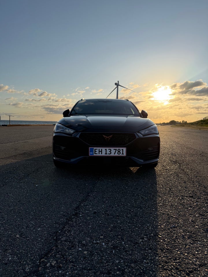 Cupra Leon 2,0 TSi Sportstourer DSG 4Drive 5d