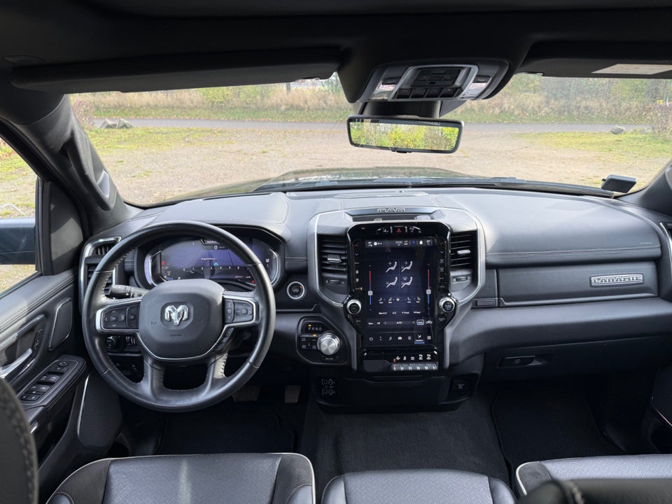 Dodge RAM 1500 5,7 V8 Hemi Laramie Night aut. 4d