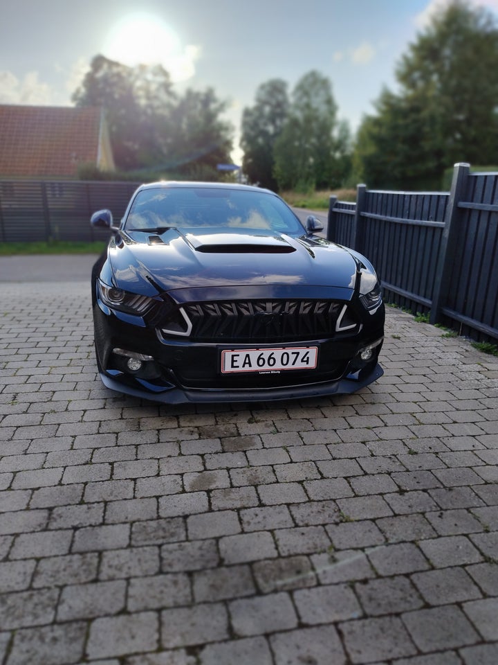 Ford Mustang 5,0 V8 GT Fastback aut. 2d