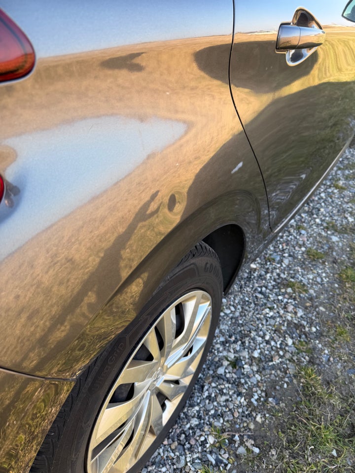 Peugeot 208 1,2 PureTech 82 Style 5d