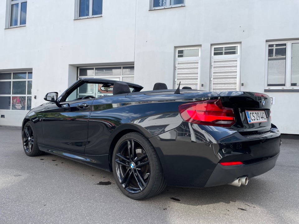 BMW 220i 2,0 Cabriolet M-Sport aut. 2d
