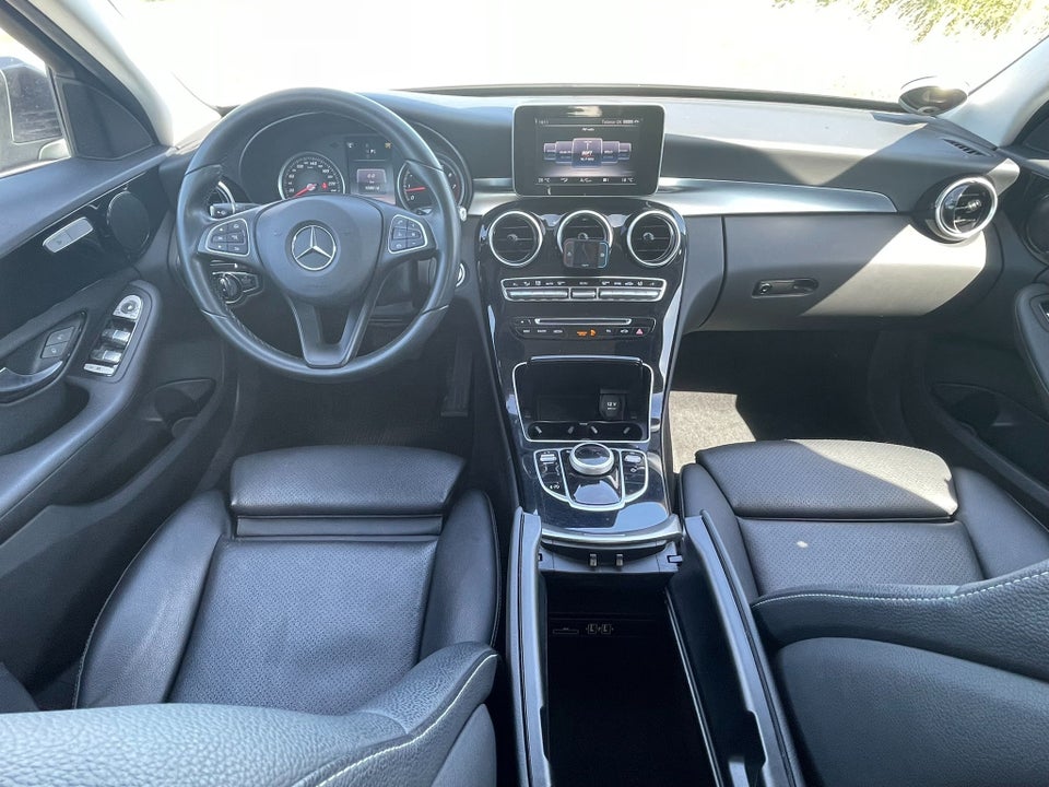 Mercedes C200 2,0 aut. 4d