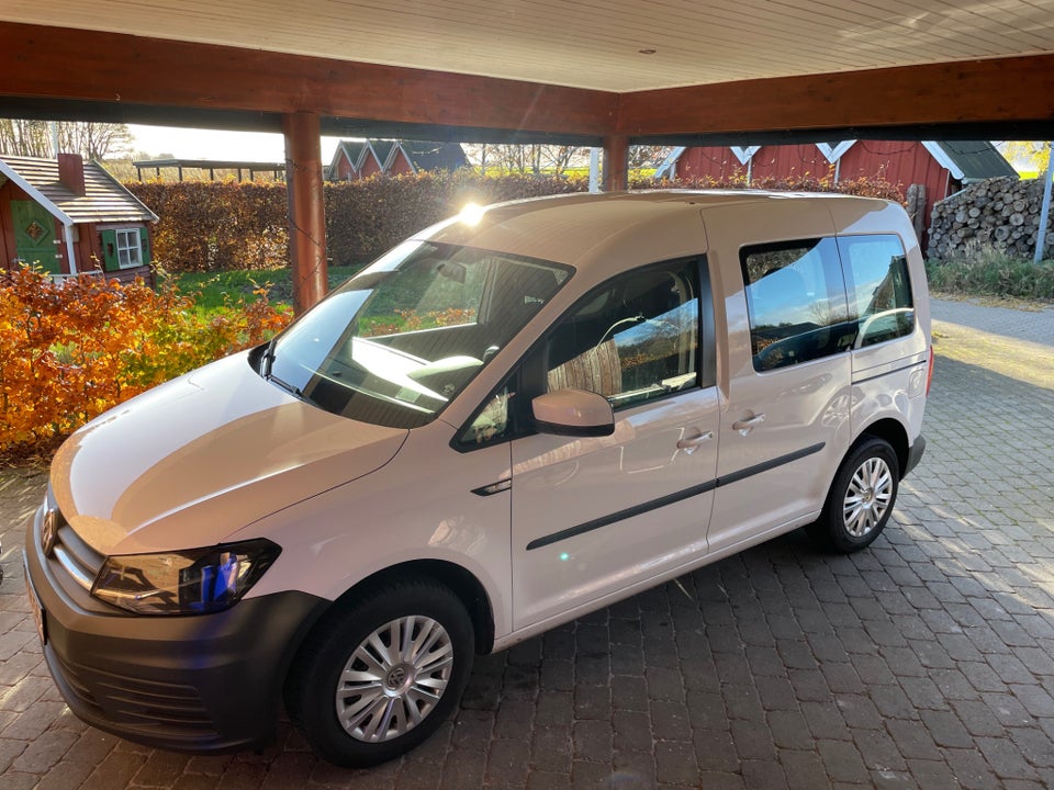 VW Caddy 1,2 TSi 84 Trendline 4d