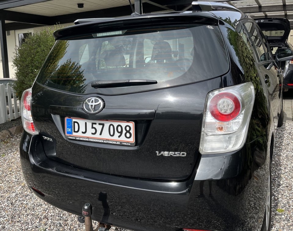 Toyota Verso 1,8 T1 7prs 5d