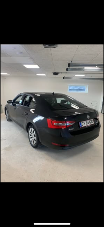 Skoda Superb 1,4 TSi 125 Active 5d