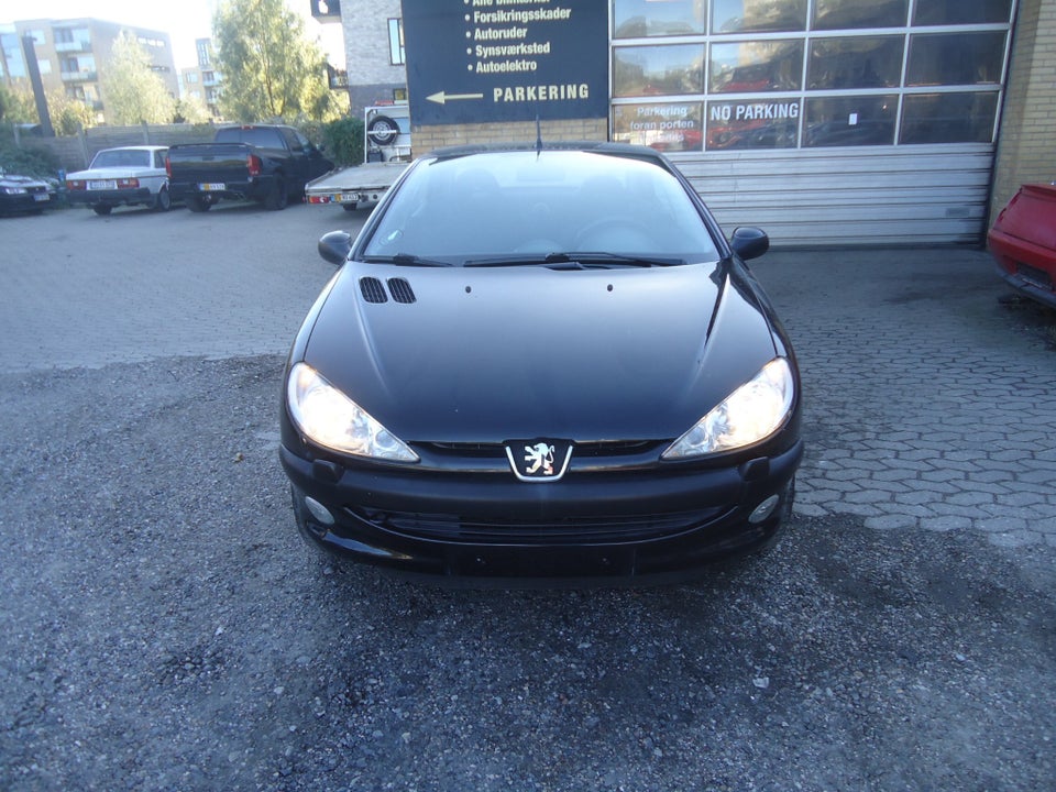 Peugeot 206 1,6 16V CC 2d