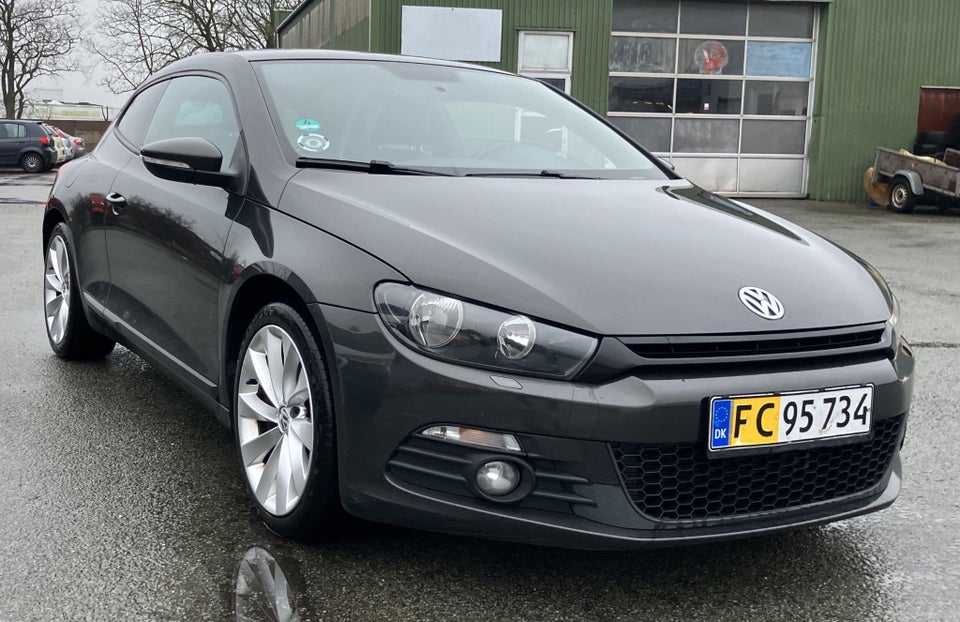 VW Scirocco 2,0 TDi 170 Sport DSG Van 3d