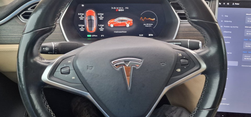 Tesla Model S 85 5d