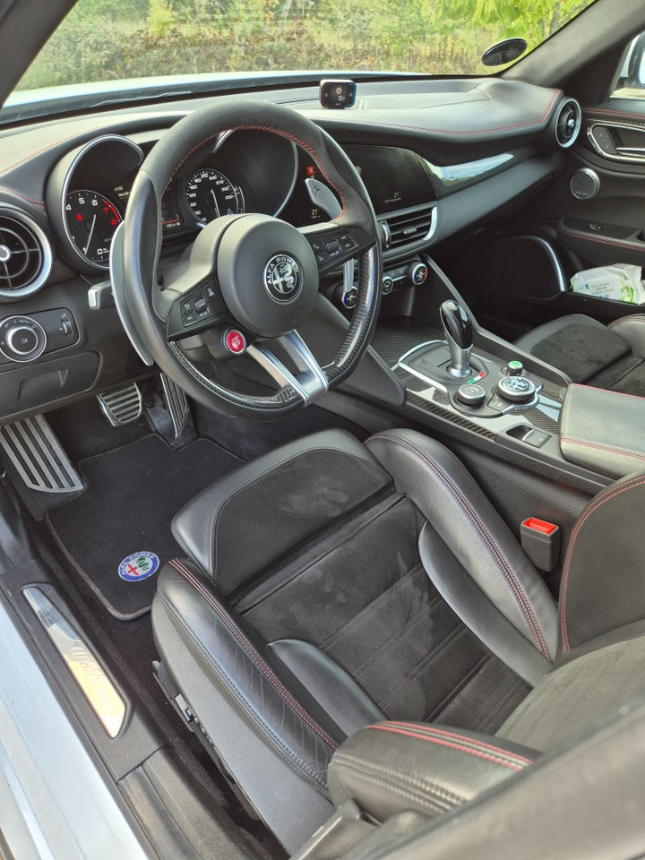 Alfa Romeo Giulia 2,9 V6 Quadrifoglio aut. 4d