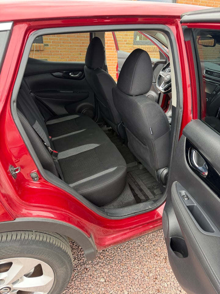 Nissan Qashqai 1,5 dCi 110 Acenta 5d
