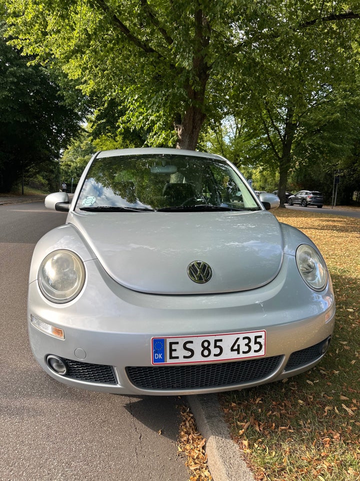 VW New Beetle 1,6 Trendline 2d