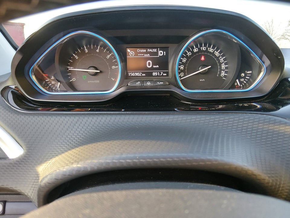 Peugeot 2008 1,2 PureTech 110 Exclusive+ EAT6 5d