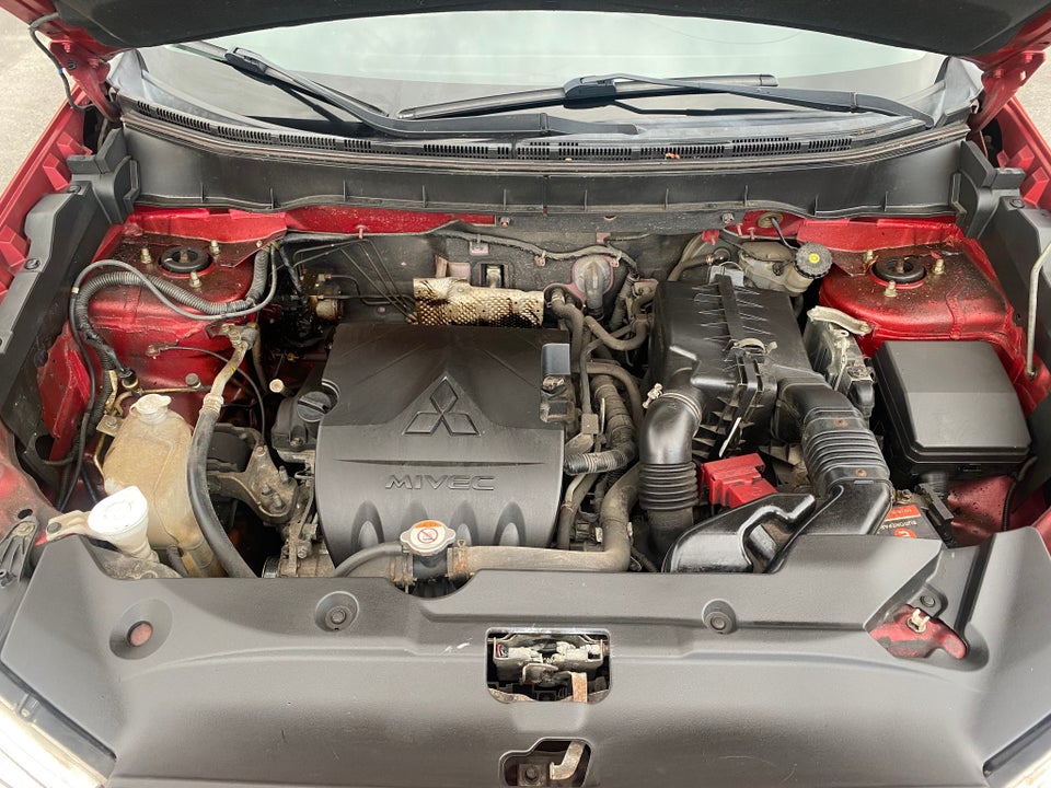 Mitsubishi ASX 1,6 Invite 5d