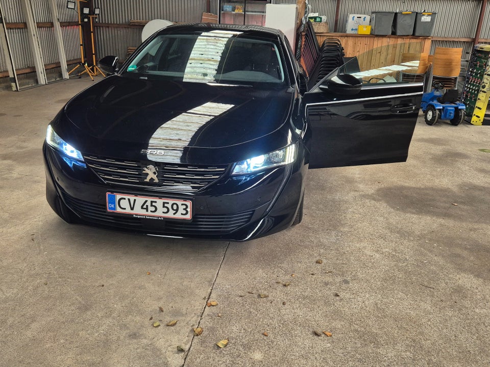 Peugeot 508 1,5 BlueHDi 130 Allure 5d