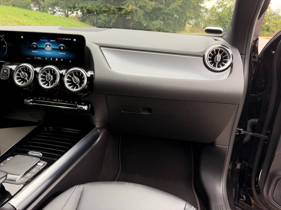 Mercedes EQA250 Progressive 5d
