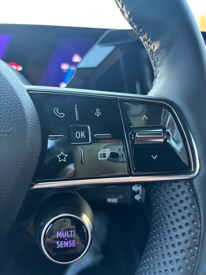 Renault Megane E-Tech 60 Techno+ 5d