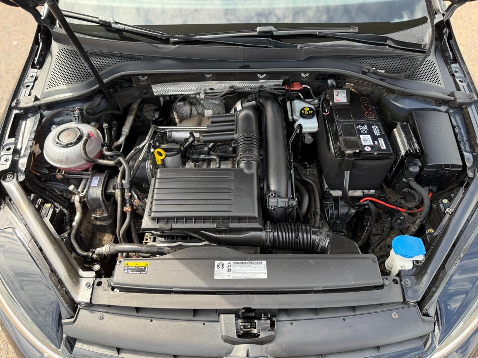 VW Golf VII 1,4 TSi 150 Highline DSG 5d