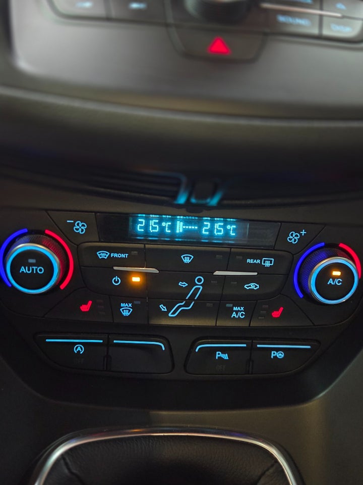 Ford C-MAX 1,5 SCTi 150 Titanium 5d