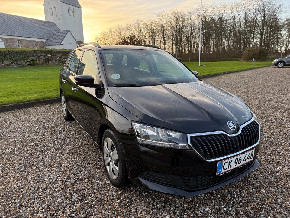 Skoda Fabia 1,0 TSi 110 Ambition Combi DSG 5d