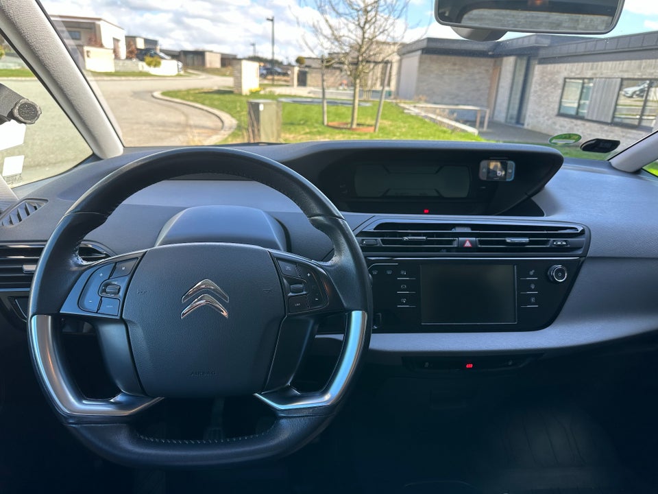 Citroën Grand C4 Picasso 1,6 e-HDi 115 Business 7prs 5d