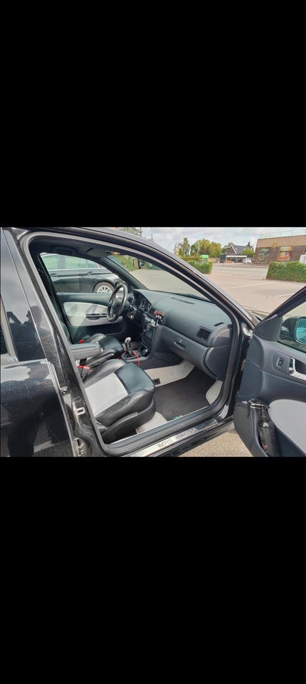 Skoda Octavia 1,8 T RS 5d