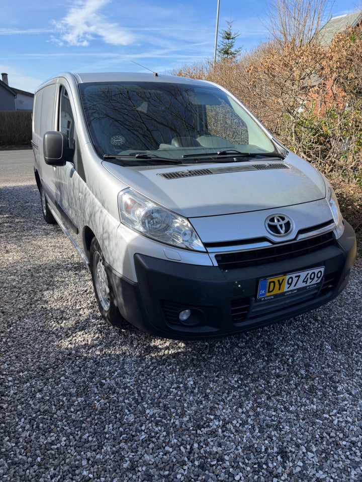 Toyota ProAce 2,0 D 128 T3 L1H1 4d