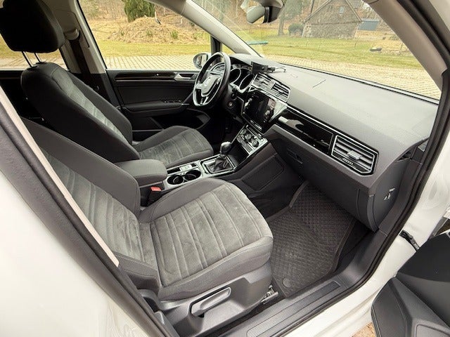 VW Touran 2,0 TDi 190 Highline DSG 5d