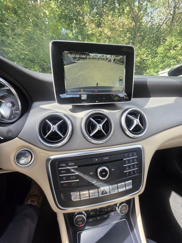 Mercedes CLA200 1,6 AMG Line Coupé 4d