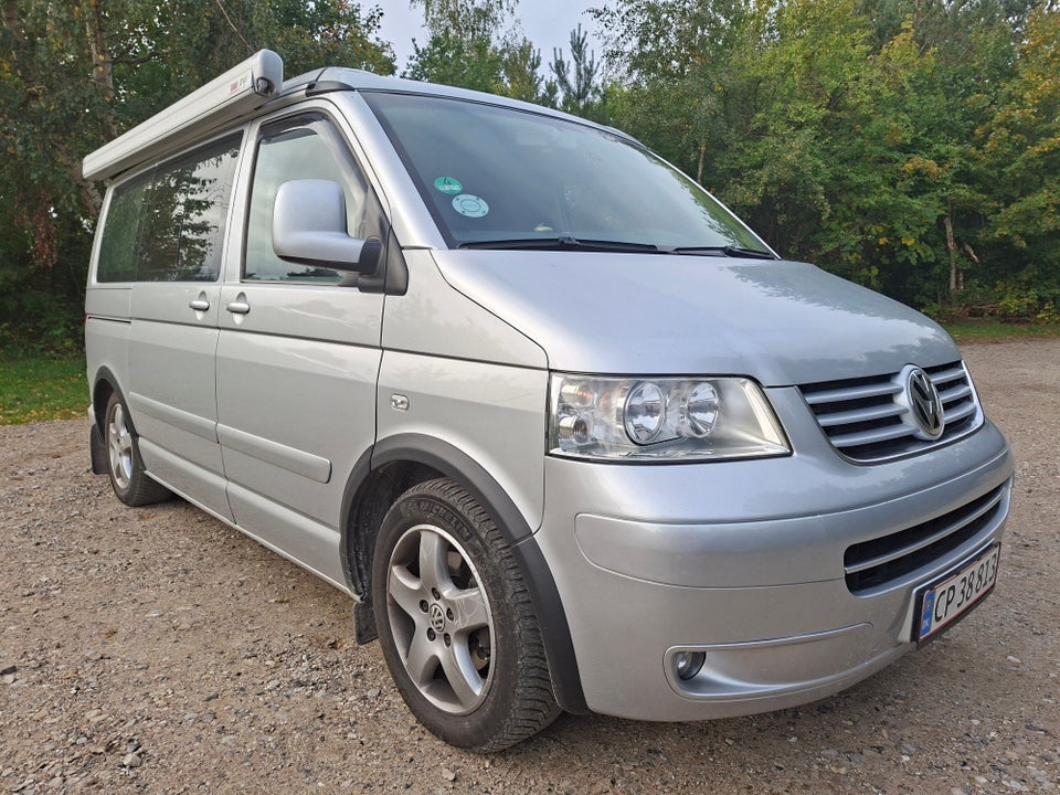 VW California 2,5 TDi 130 Comfortline 4d