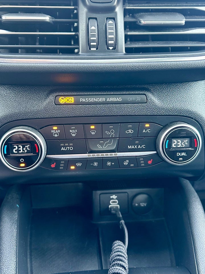 Ford Kuga 2,5 PHEV Vignale CVT 5d