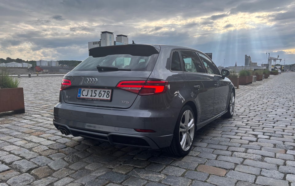 Audi A3 40 TFSi Sport Limited Sportback S-tr. 5d