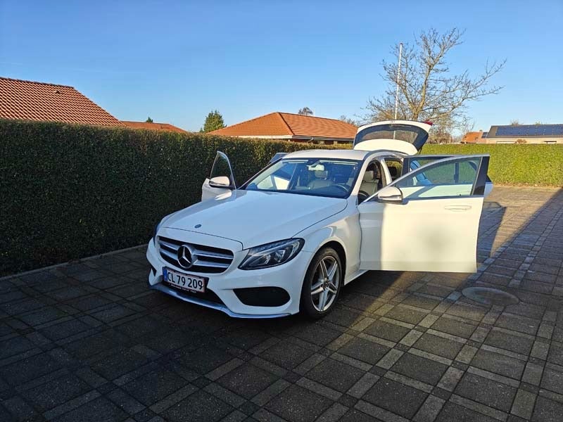 Mercedes C220 d 2,2 AMG Line stc. aut. 5d